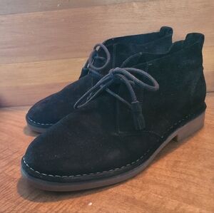 Hush Puppies Suede Desert Chukka Boots Black | Women’s 9 Wide